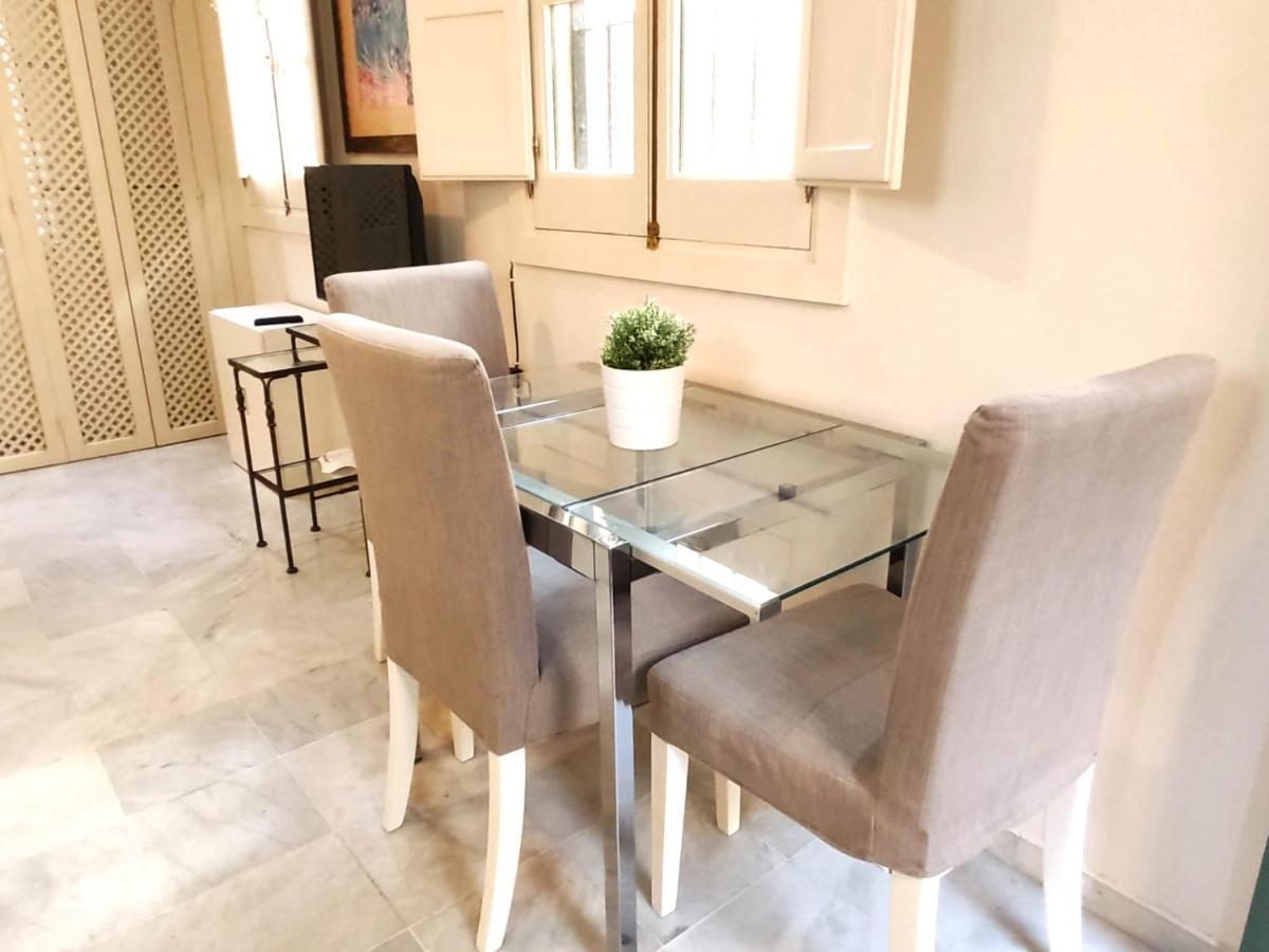 Homeyseville-Bright Apartment At Santa Cruz 4 Pax, Parking Optional Dış mekan fotoğraf